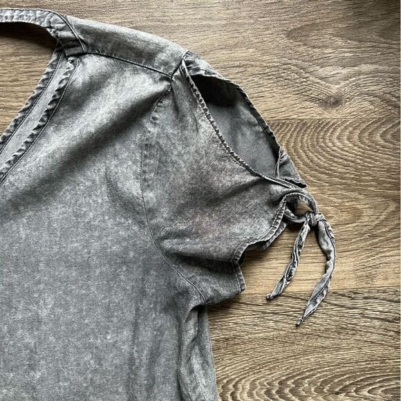 Billy T Faded Washed Black Chambray Denim Short Sleeve Fringe Midi Dress size L - Picture 4 of 7